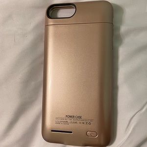 iPhone 7 Plus Charging Case